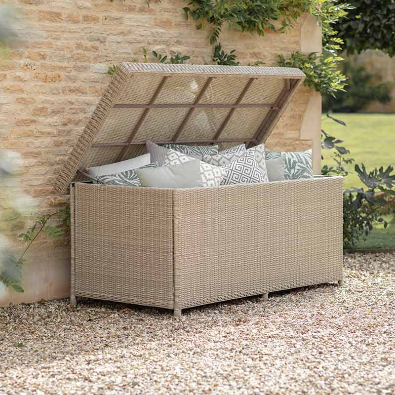 Chedworth Large Cushion Box - Sandstone