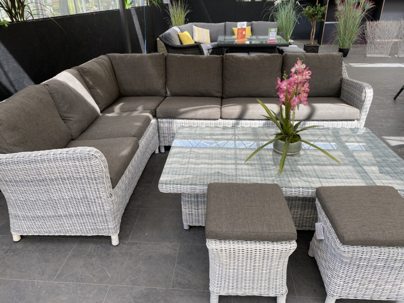 4 Season Denver Corner Set- Medium photo