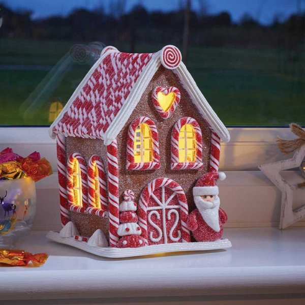 Smart Garden Gingerbread Santa CandyCabin