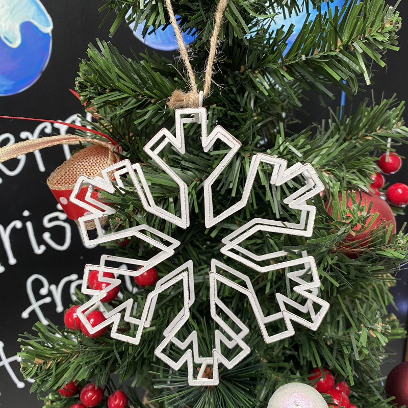 Christmas Metal 3D Wire Snowflake Tree Decoration photo