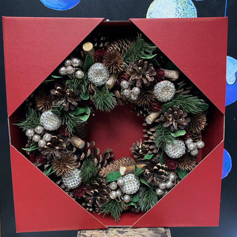 Jewel Artificial Christmas Wreath photo