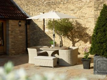 Bramblecrest Tetbury 8 Seater Balcony Set